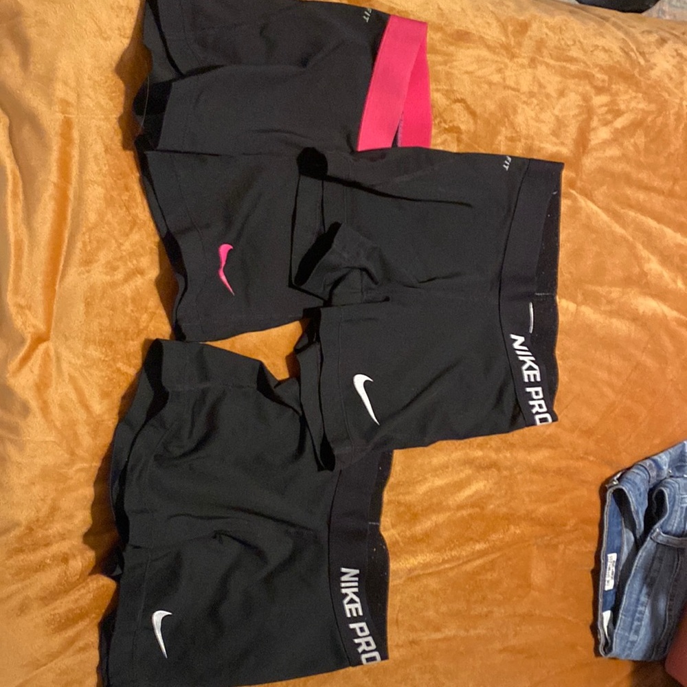 3 pair of Nike pro spandex short